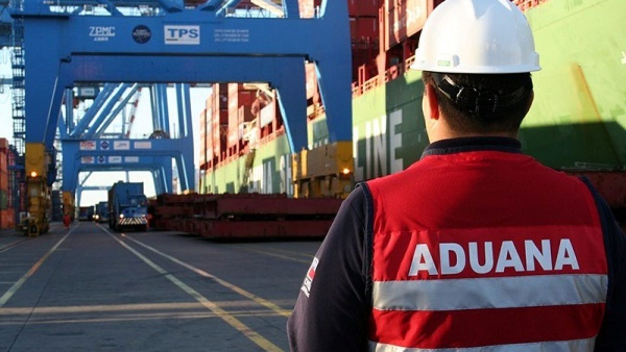 COMERCIO EXTERIOR CON MENCIÓN EN GESTIÓN ADUANERA, TRANSPORTE Y LOGISTICA